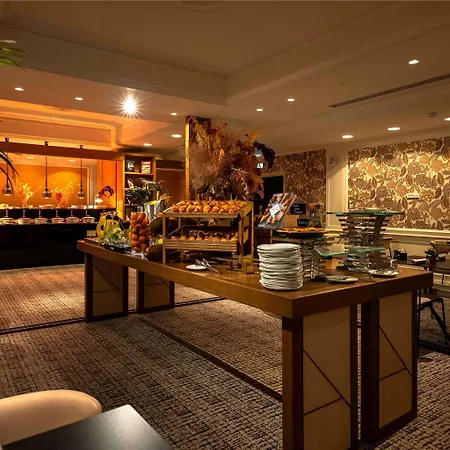 Sofitel Le Scribe Opera 5* パリ